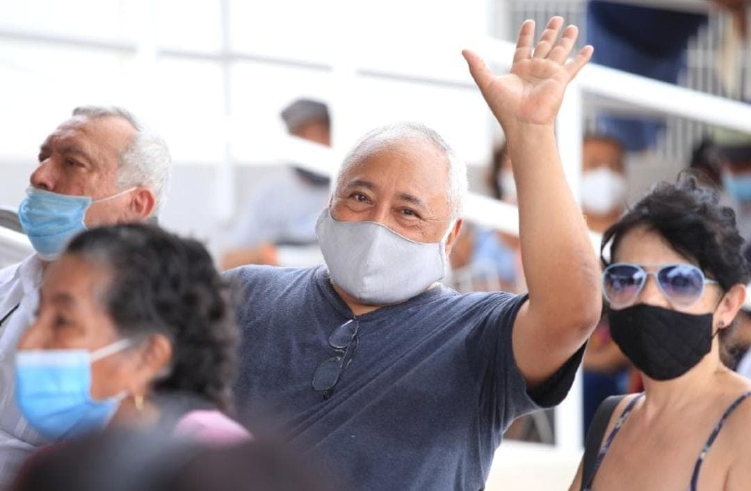 Acuden más adultos mayores por su segunda dosis de Pfizer en Playa del Carmen