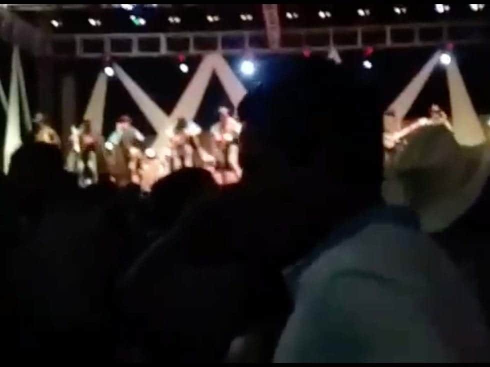 VIDEO: Con "Caminos de Michoacán" se desata balacera en jaripeo y deja 4 muertos