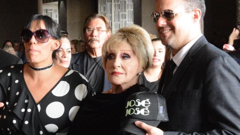 Anel Noreña es la heredera universal del cantante José José