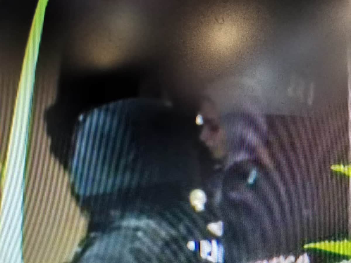 Detienen a yotuber YosStop por el delito de pornografía infantil