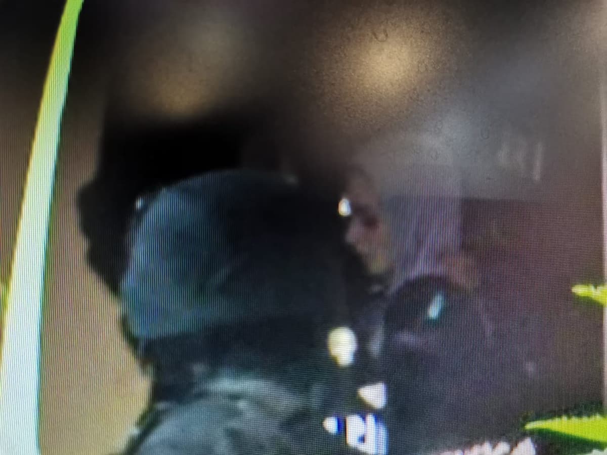 Detienen a yotuber YosStop por el delito de pornografía infantil