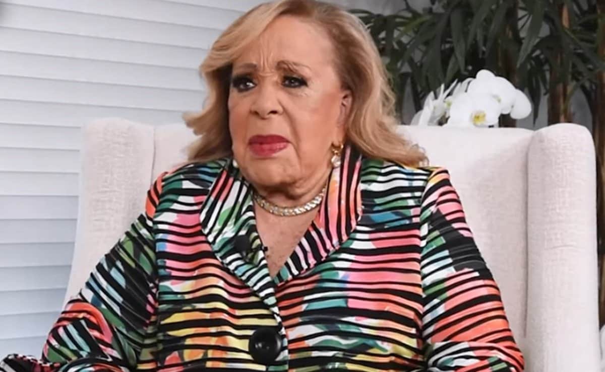 Silvia Pinal está hospitalizada de emergencia