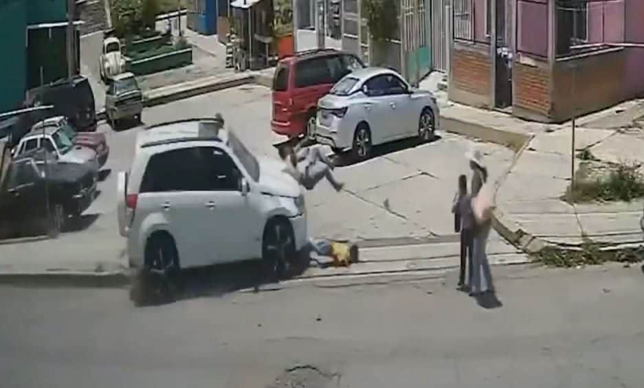 Conductor borracho atropella y mata a menores en Puebla (video)