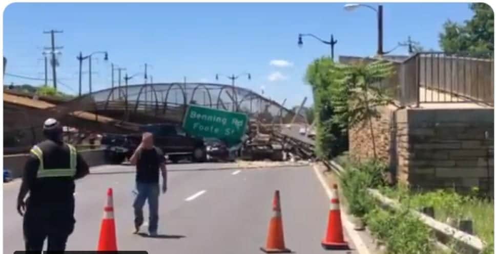 VIDEO: Colapsa puente peatonal sobre autopista de Washington