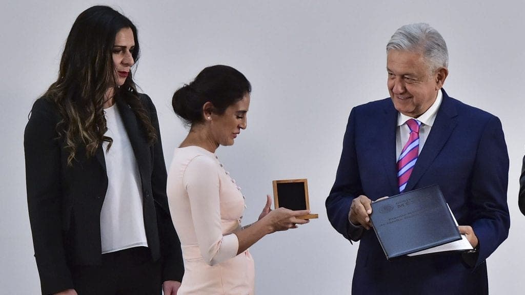 Ana Guevara, señalada como responsable de que Paola Espinosa no vaya a Juegos Olímpicos