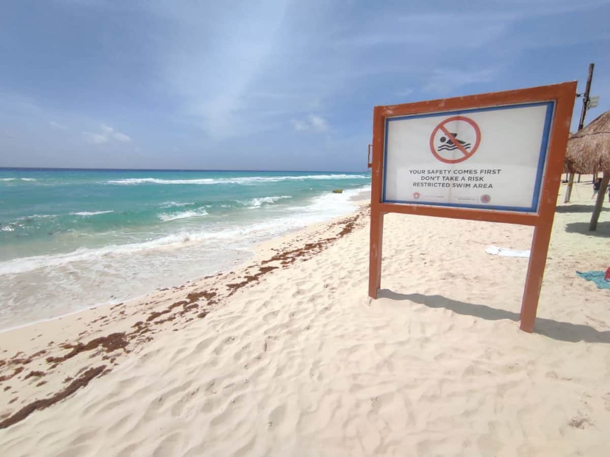 Continúan acciones de prevención en Playa Delfines tras la erosión causada por las lluvias