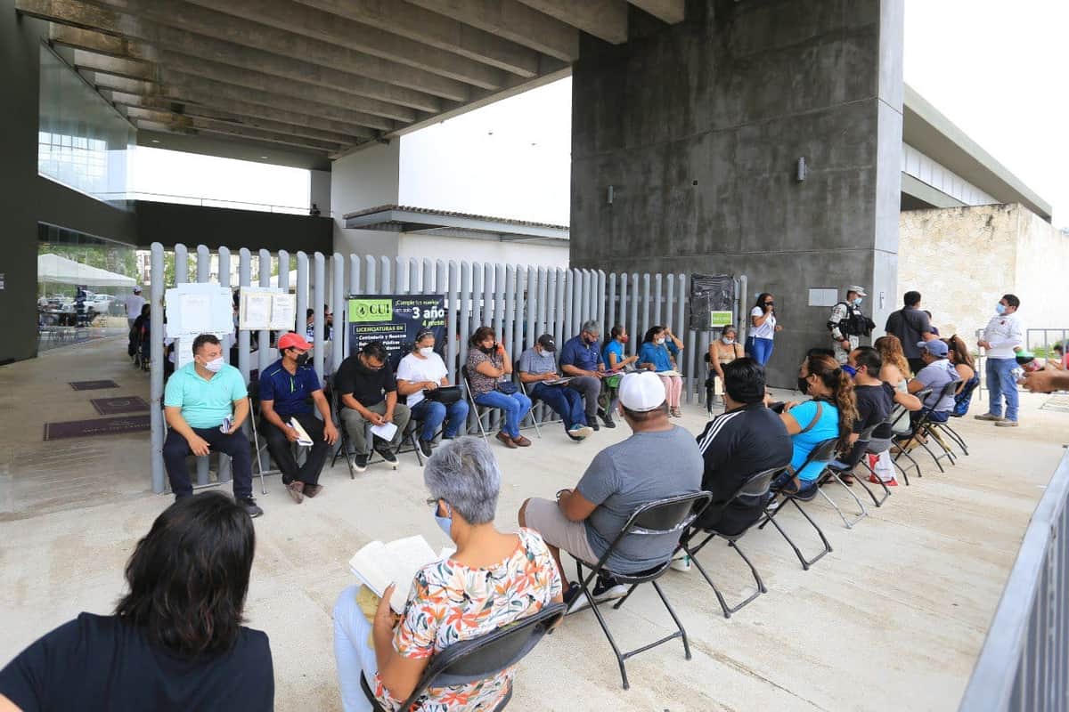 Concluye con gran respuesta vacunación contra la Covid-19 a solidarenses de 40 años