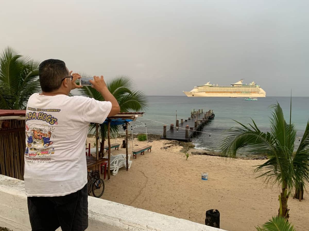 Crucero “Adventure of the Seas” ya está en Cozumel