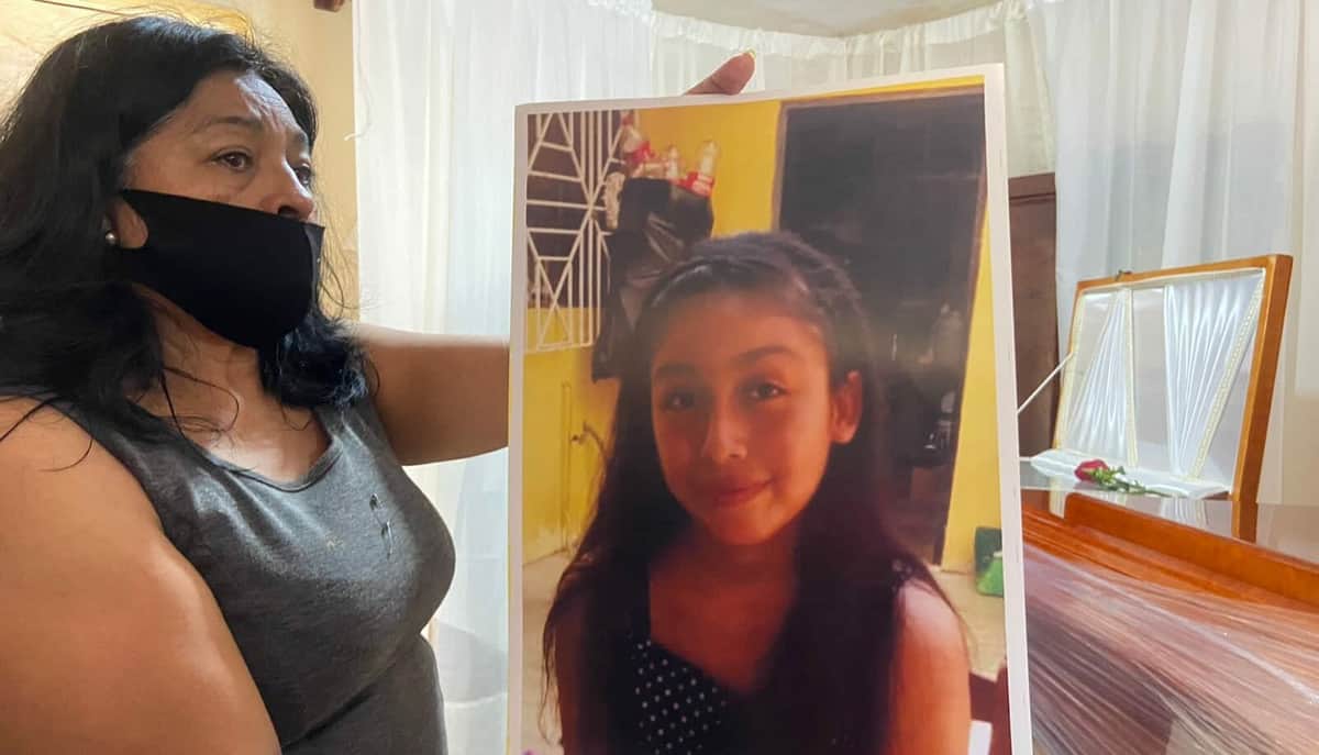 Itzel se encontraba haciendo sus tareas, entraron a su casa, la mataron y violaron