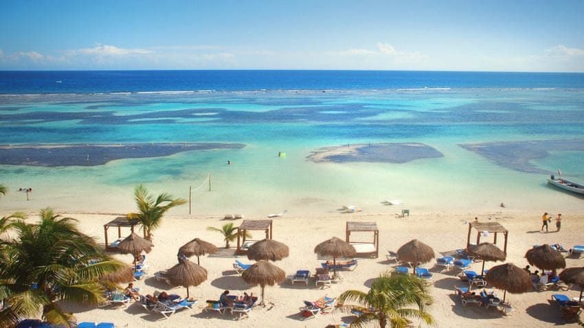 Proponen solicitar prueba de antígenos como requisito a turistas que visiten Quintana Roo