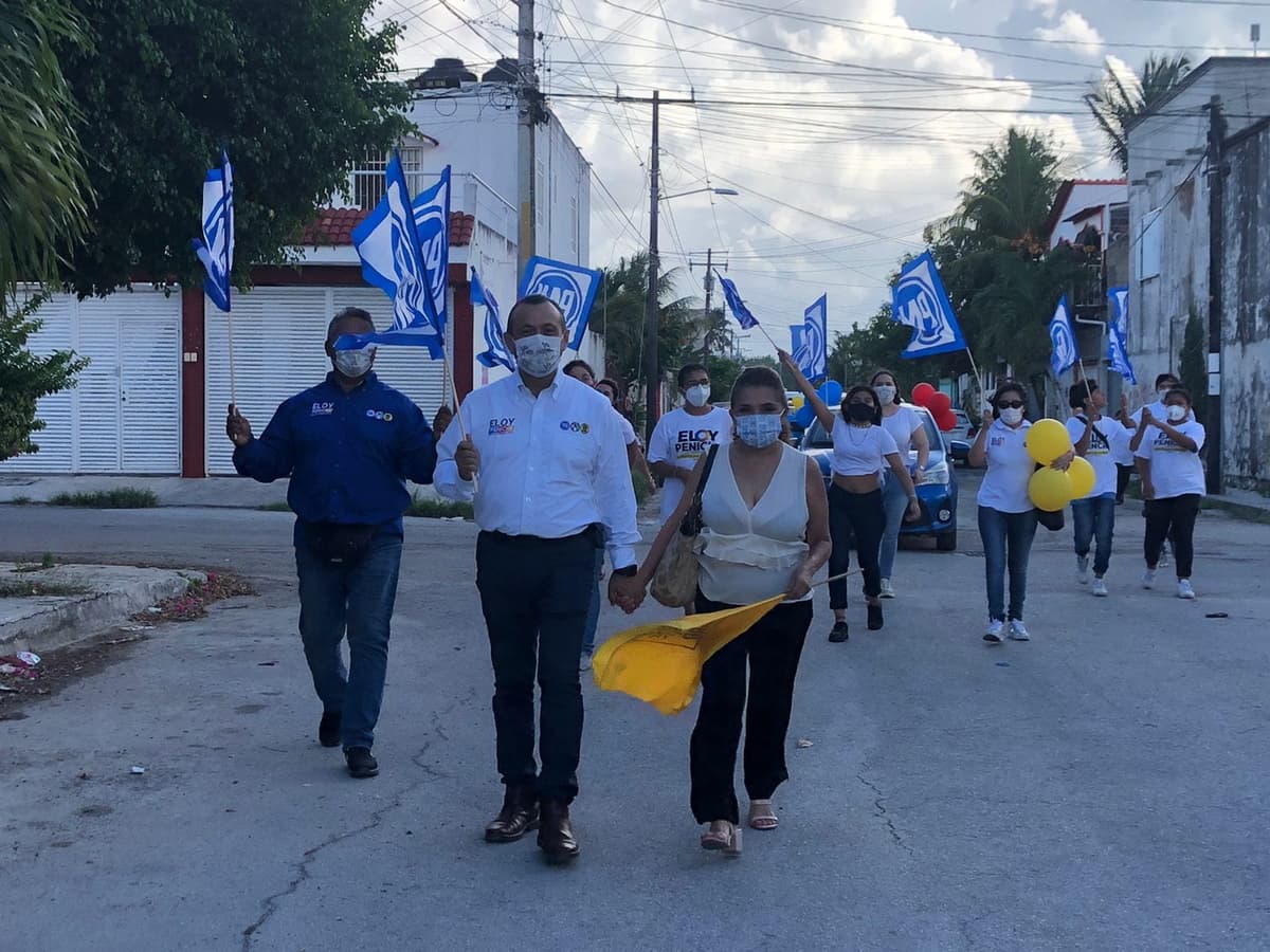 Con llamado al voto, cierra campaña el candidato Eloy Peniche