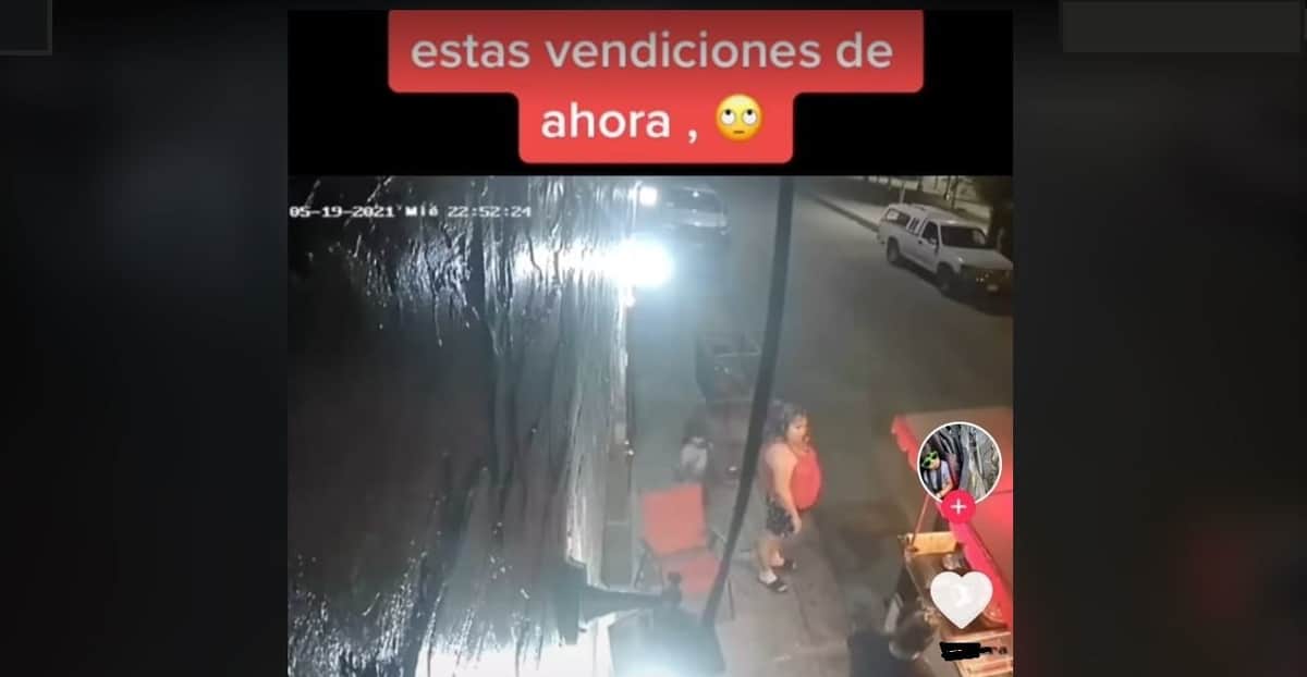 VIDEO: La 'bendición' le hace broma pesada a mujer en plena vía pública y se vuelve viral