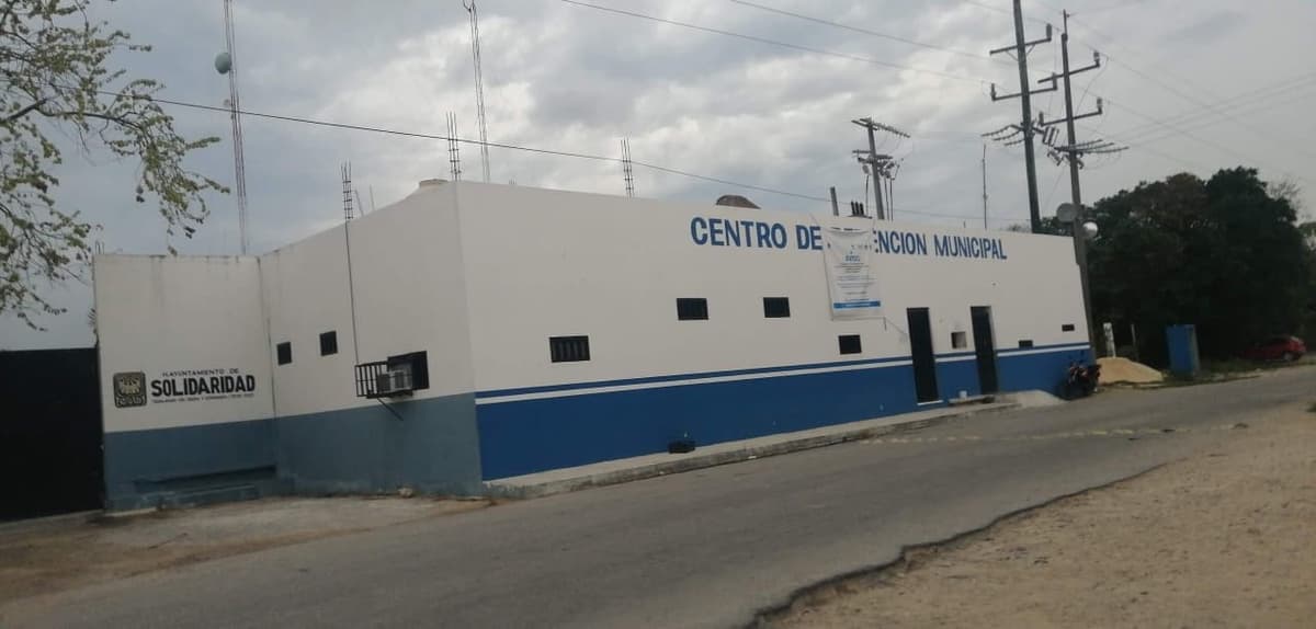 ¡ERAN CÓMPLICES! Dos custodias son procesadas por ayudar a un reo a fugarse de cárcel de Playa del Carmen