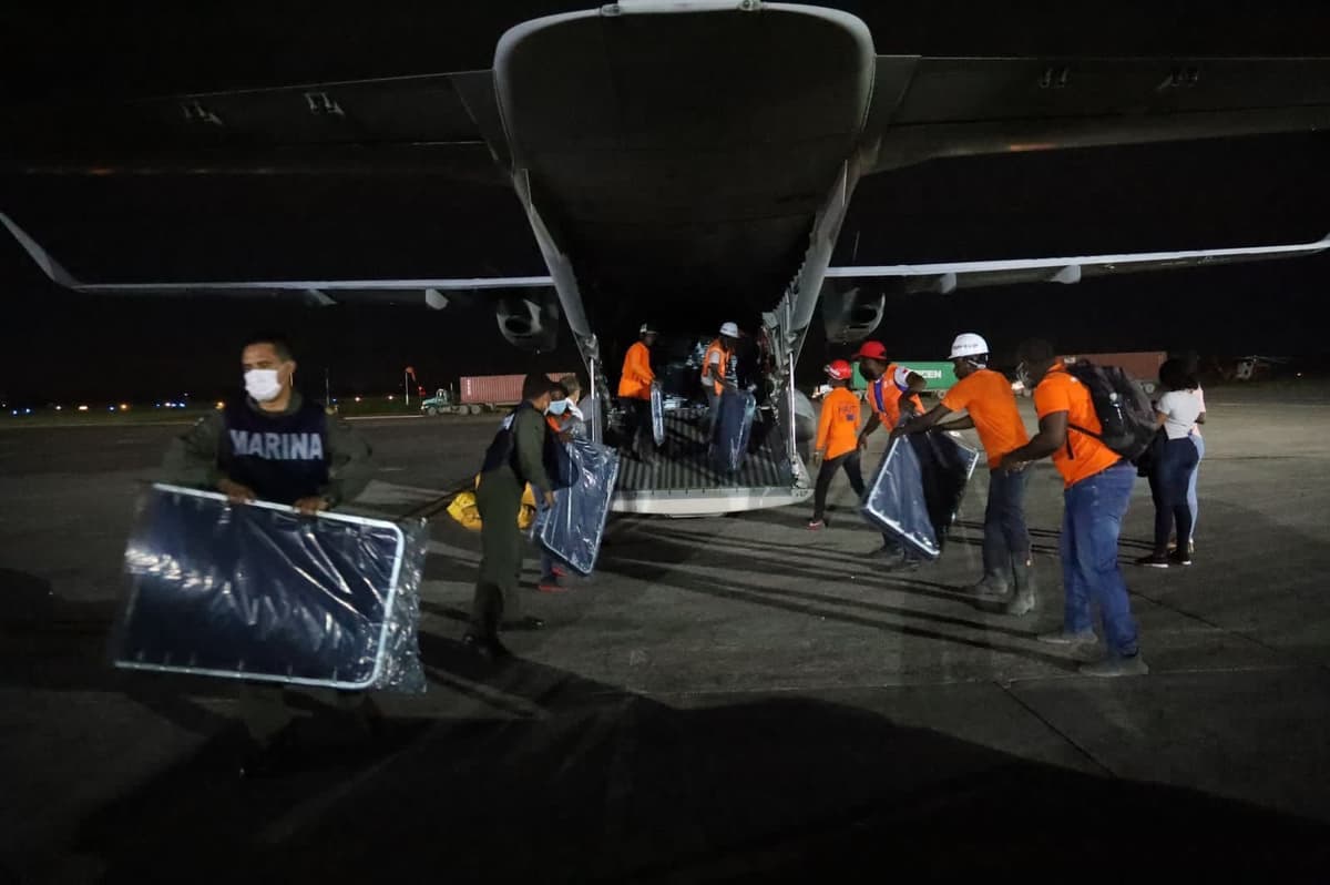 México envía otras 20 toneladas de ayuda humanitaria para Haití