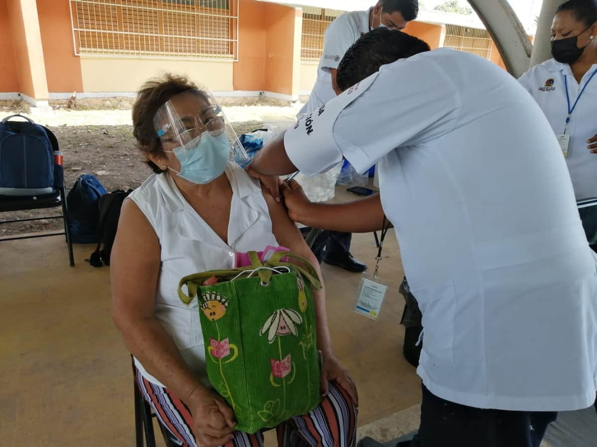 Reportan otros 370 nuevos casos de Covid-19 en Quintana Roo