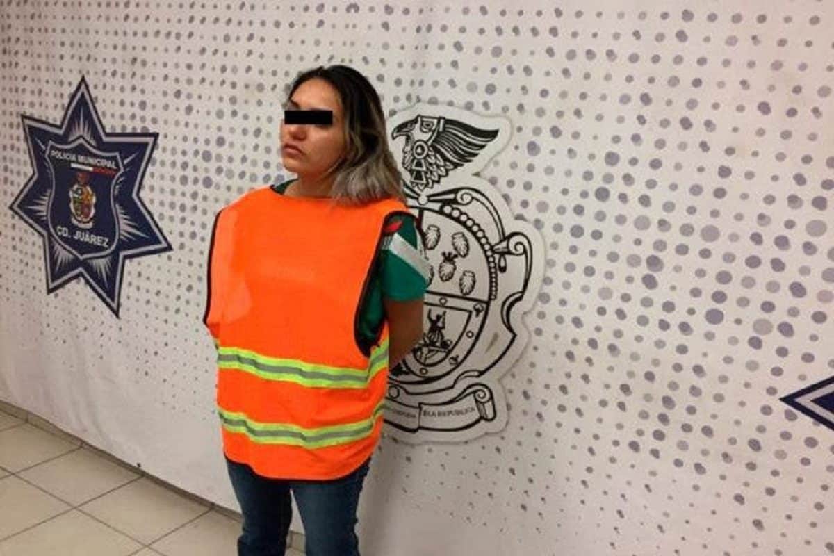 Golpea a su hija de 10 años con un palo de escoba "por no limpiar" y acaba tras las rejas