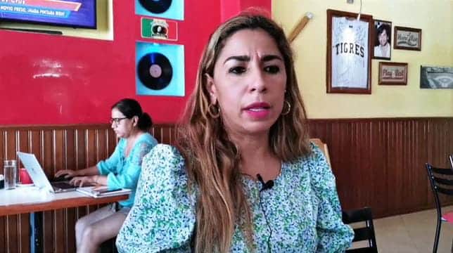 Marybel Villegas se niega a contestar si se pasaría a otro partido