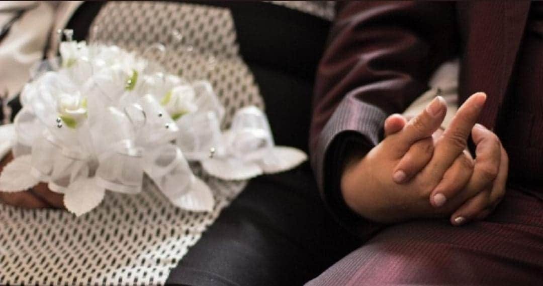 ¡Increíble! Novio sale a 'tomar aire' en su fiesta de boda, le roban un costoso reloj