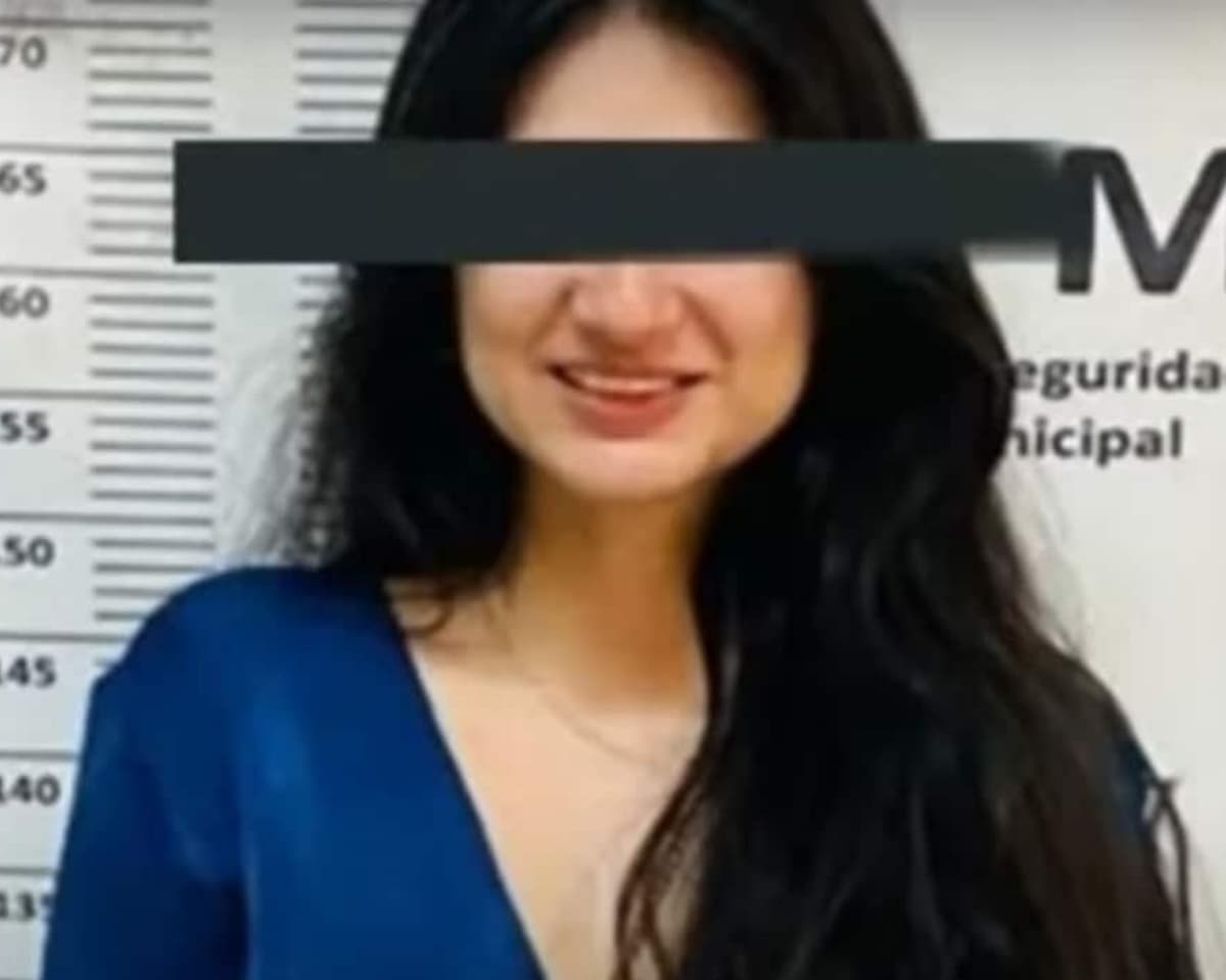 'Me vale': Detienen a joven por morder y arañar a policías en Mexicali