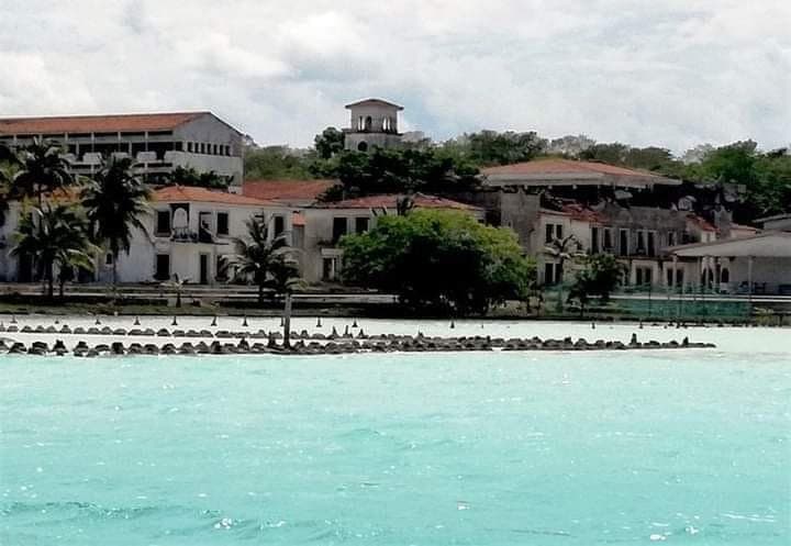Ejidatarios pelean nuevamente hotel abandonado 'Las Velas' en Bacalar