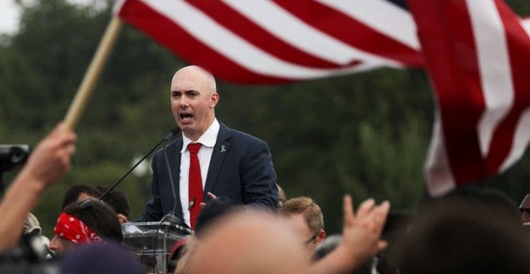 Menos de 500 personas participan en manifestación pro-Trump frente al Capitolio de EU