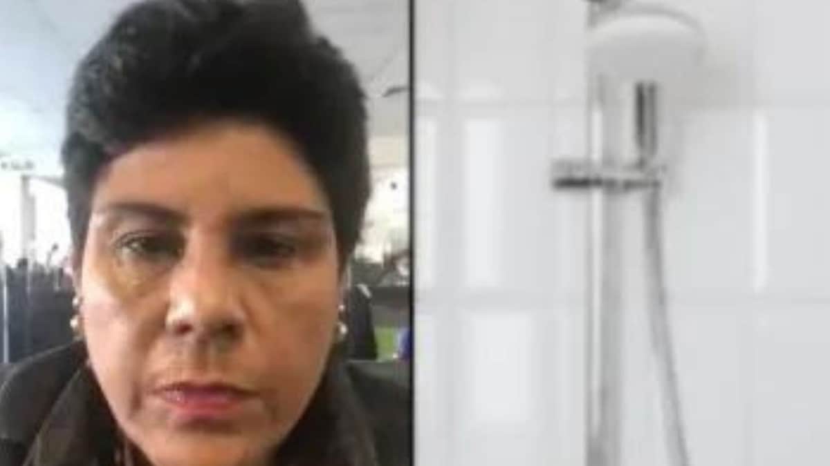 Congresista olvida apagar su cámara, apareció bañándose en plena sesión