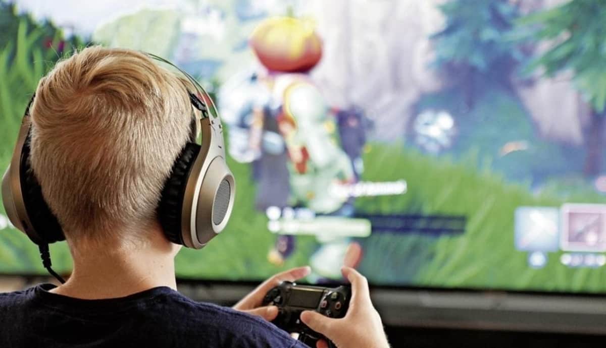 Hospitalizan al primer niño en el mundo por su adicción a los videojuegos