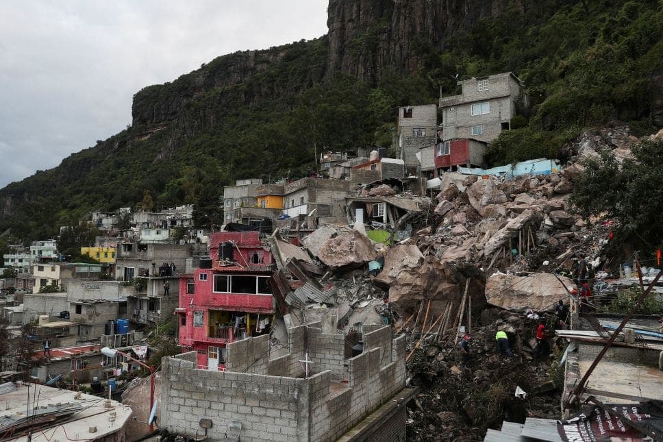 Tras derrumbe del Cerro del Chiquihuite, hay 80 casas en riesgo