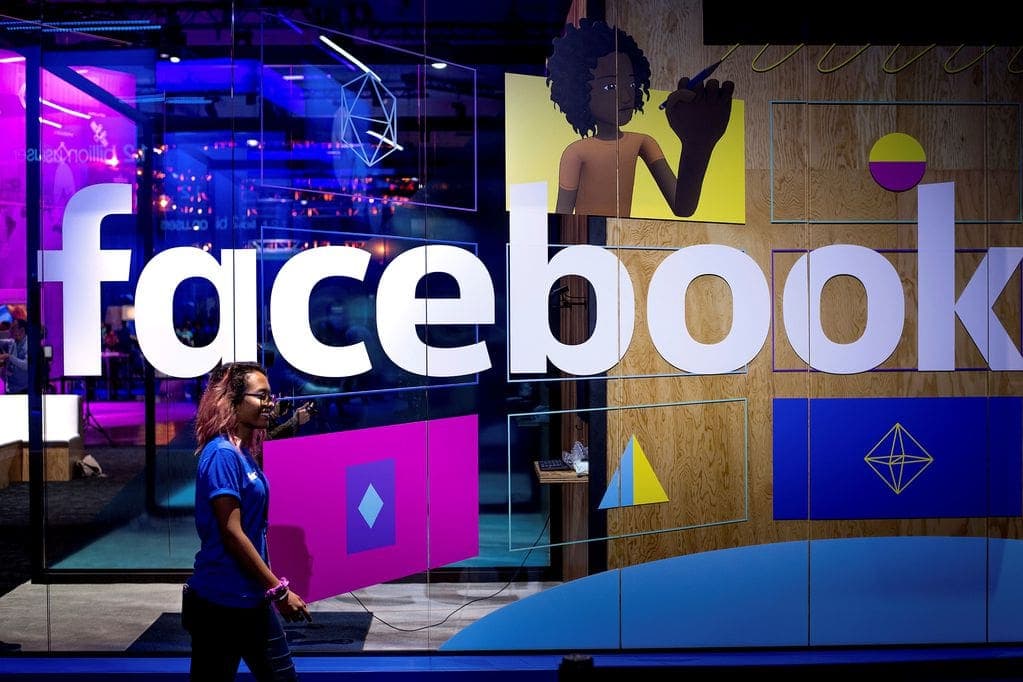 Facebook pide disculpas tras colocar etiqueta racista en un video