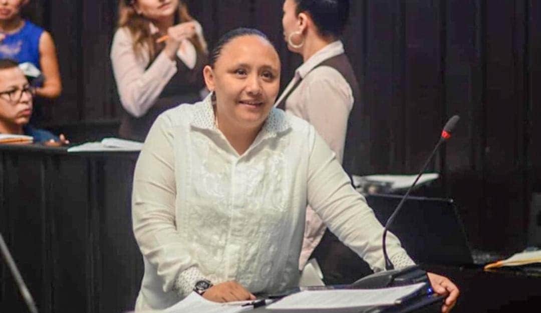 Se reincorpora Cristina Torres al Congreso como parte de la bancada de Morena