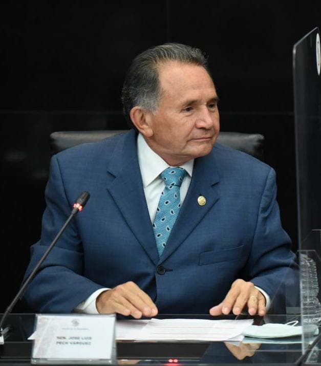 “Si le queda el saco es problema de ella”: José Luis Pech asegura que no insultó a Lilly Téllez