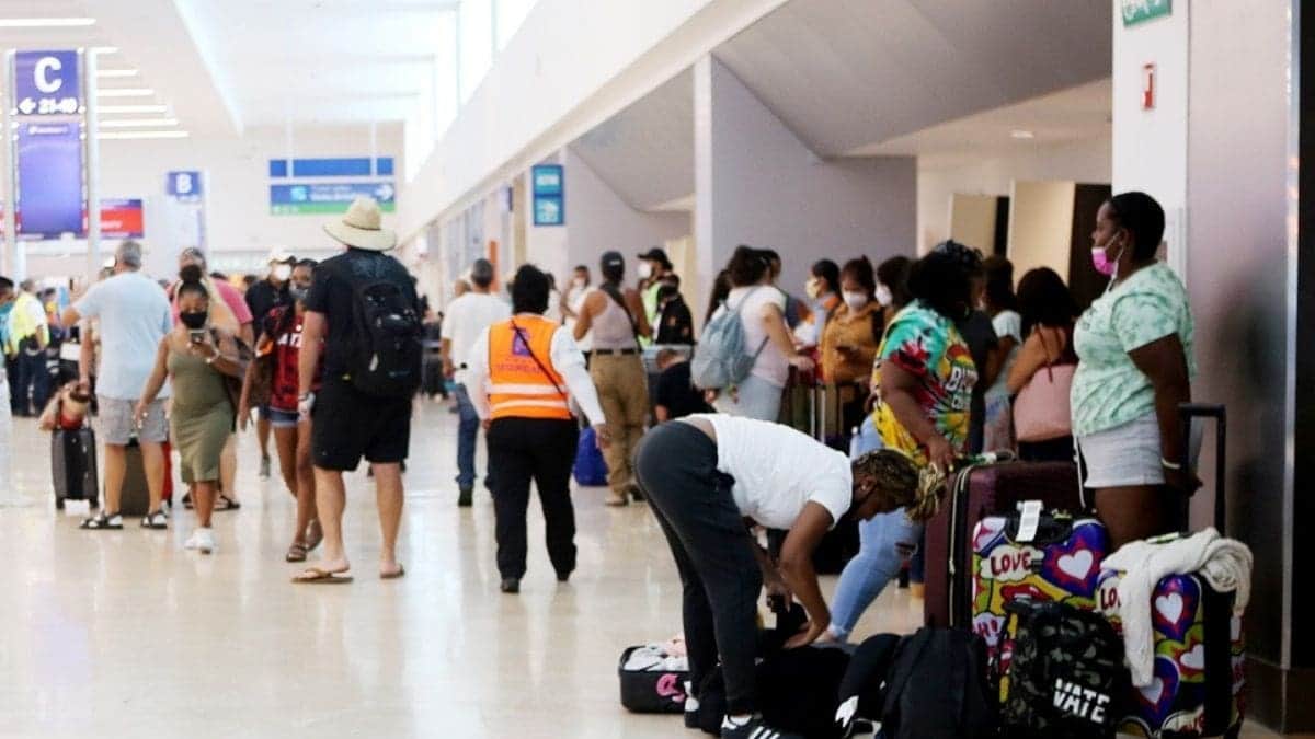 El aeropuerto de Cancún, con 484 operaciones y una conexión con 57 destinos en el extranjero para hoy
