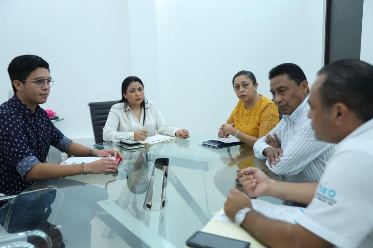 Blanca Merari Tziu Muñoz reafirma su compromiso con la educación en Puerto Morelos