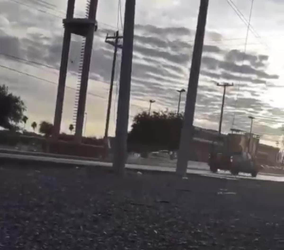 VIDEOS: Captan enfrentamientos entre sicarios y ejército en Matamoros; habría cuatro muertos