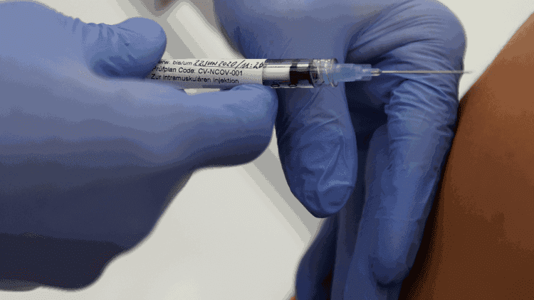 Rezagados llegó su oportunidad: anuncian fechas de vacunación con Pfizer en QRoo