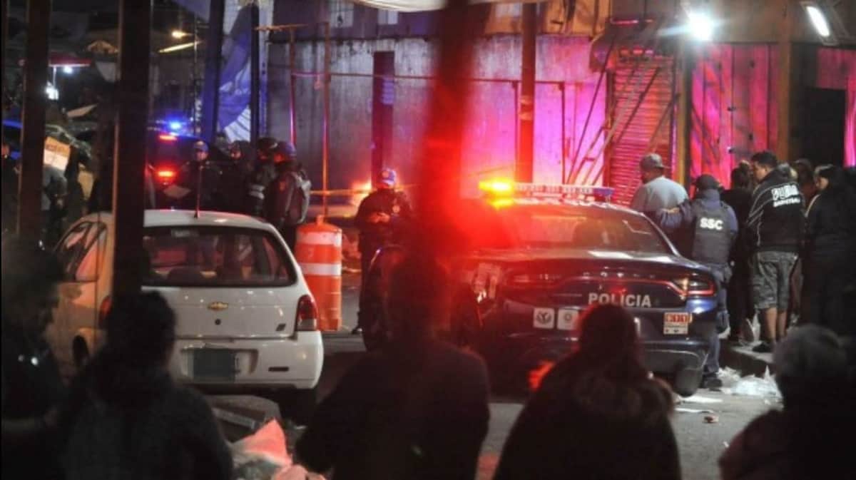 Por molestar a su hija, un militar balea a una pareja en Tepito