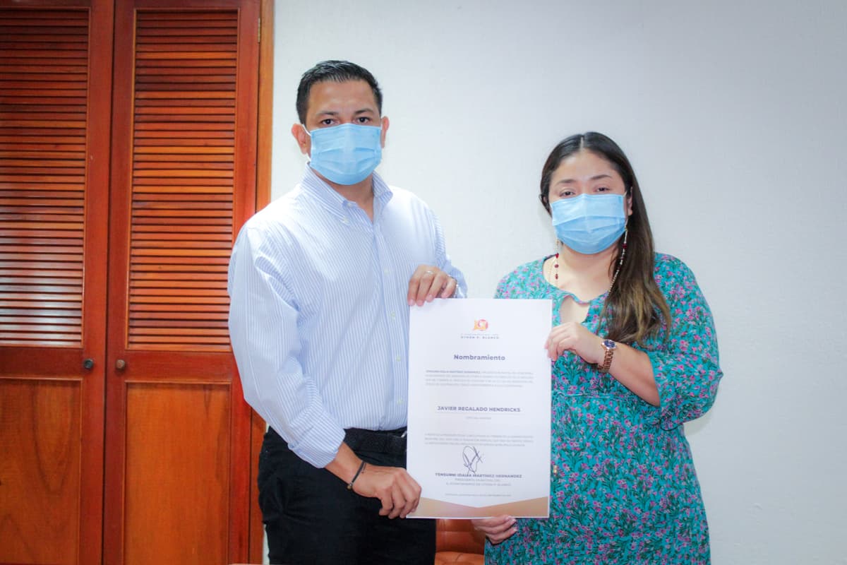 Yensunni Martínez otorga nombramientos a su nuevo gabinete