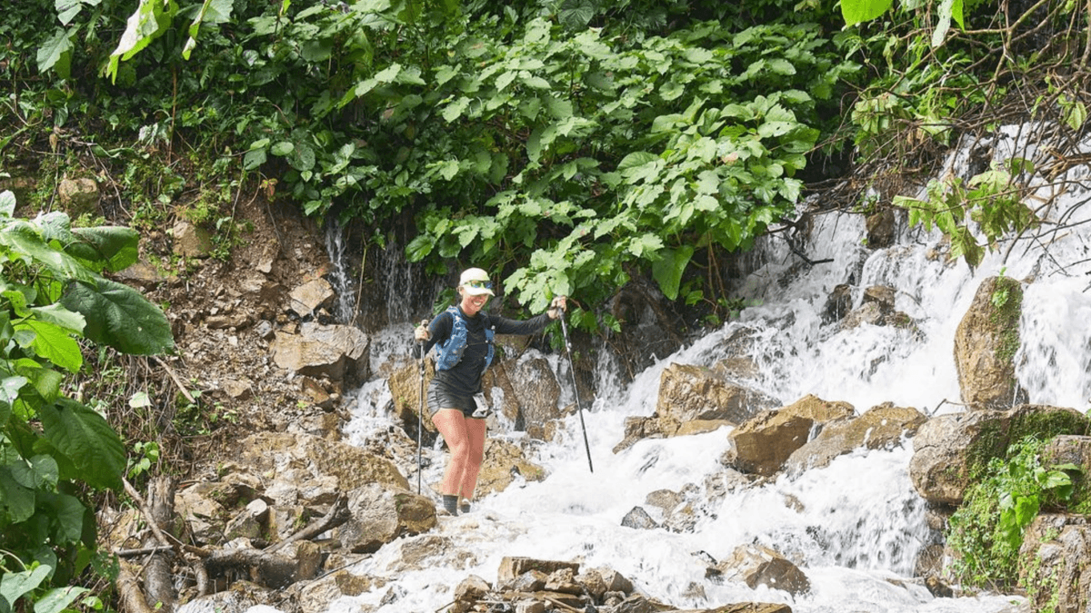 Mujer corre alrededor de Cozumel; es la primera persona, de la que se tiene registro, que lo hace