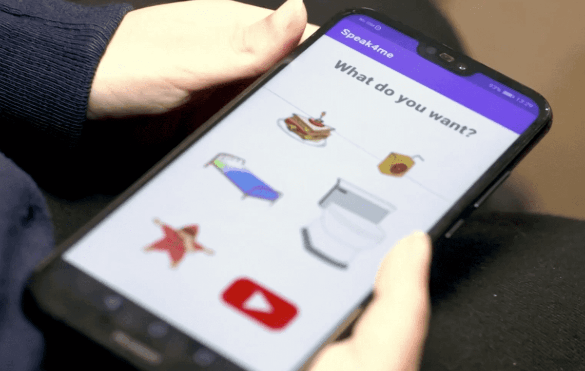 Niño desarrolla una app para que su hermano, con autismo, pueda comunicarse