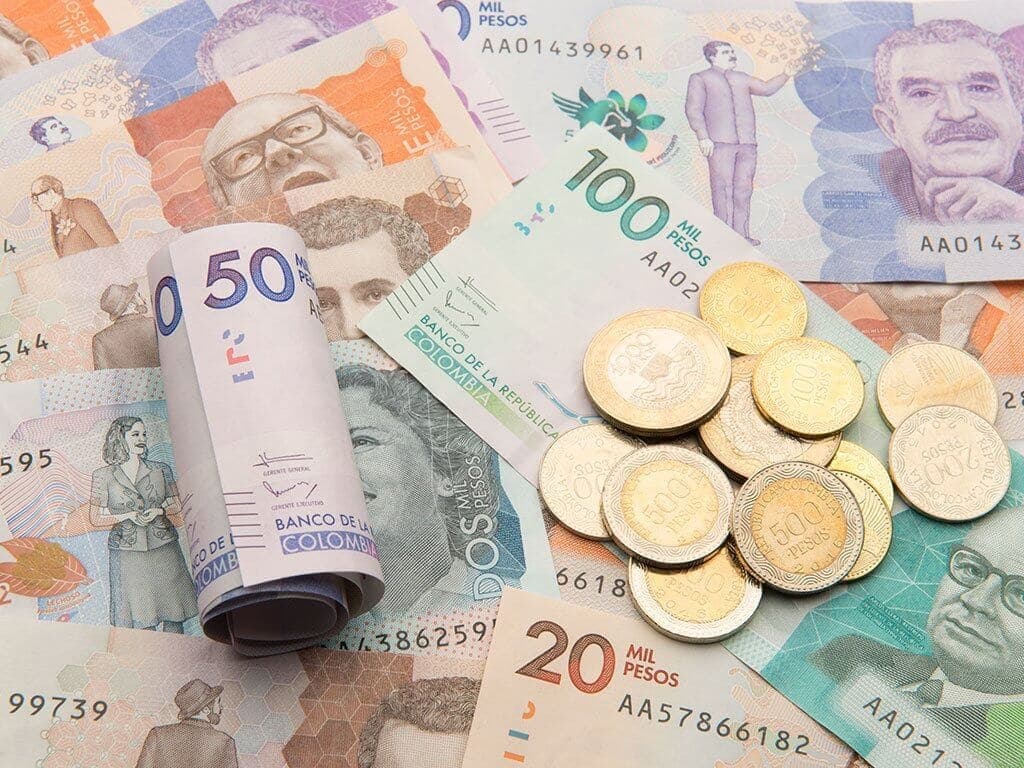 Aumento al salario mínimo debe ser de al menos 30%, dice investigador