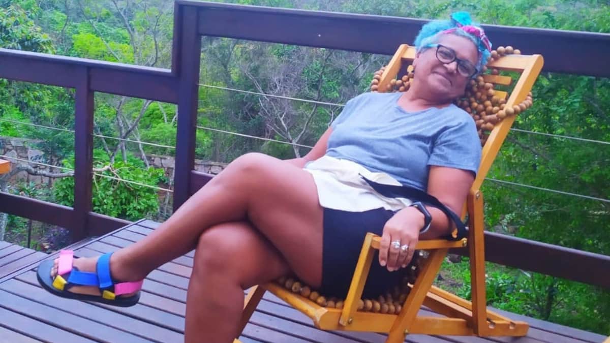 Abuela rechaza cuidar a sus nietos y decide irse de viaje por el mundo