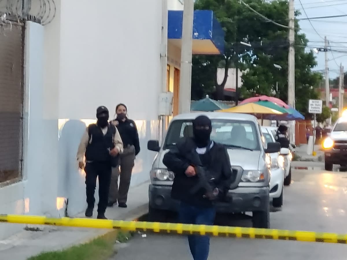 Fuerzas federales realizan operativo en zona centro de Cancún