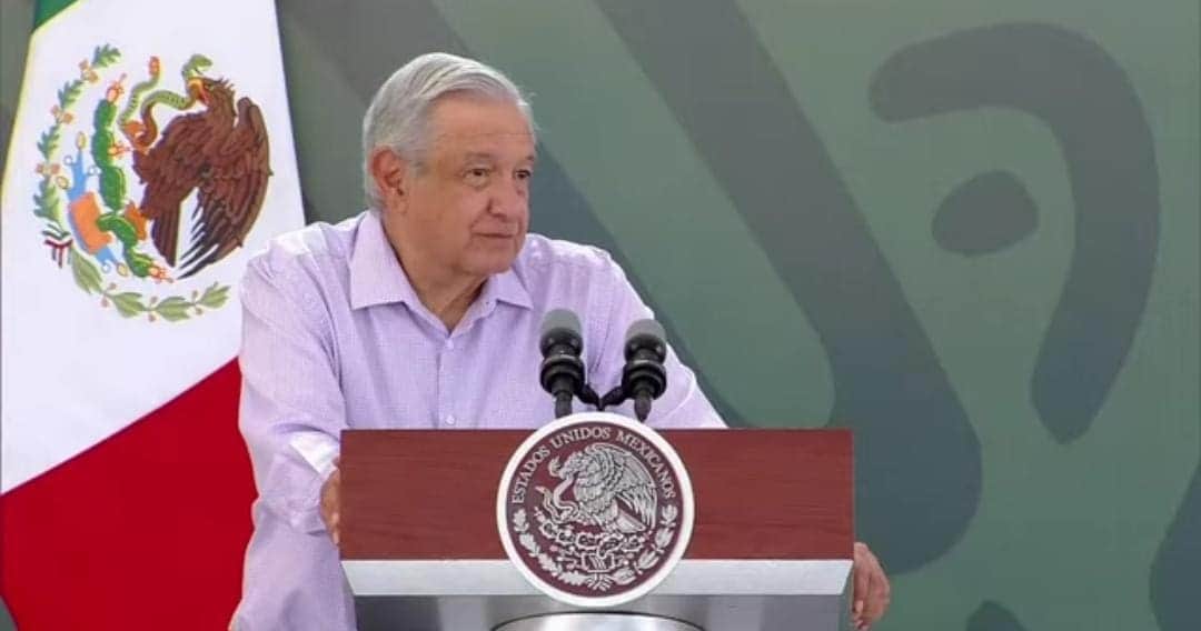 Santiago Nieto podría volver, pero no se tolerarán extravagancias: AMLO