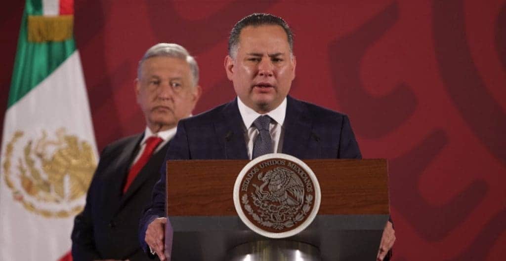 Santiago Nieto renuncia a la UIF: “Mi lealtad es con el presidente”