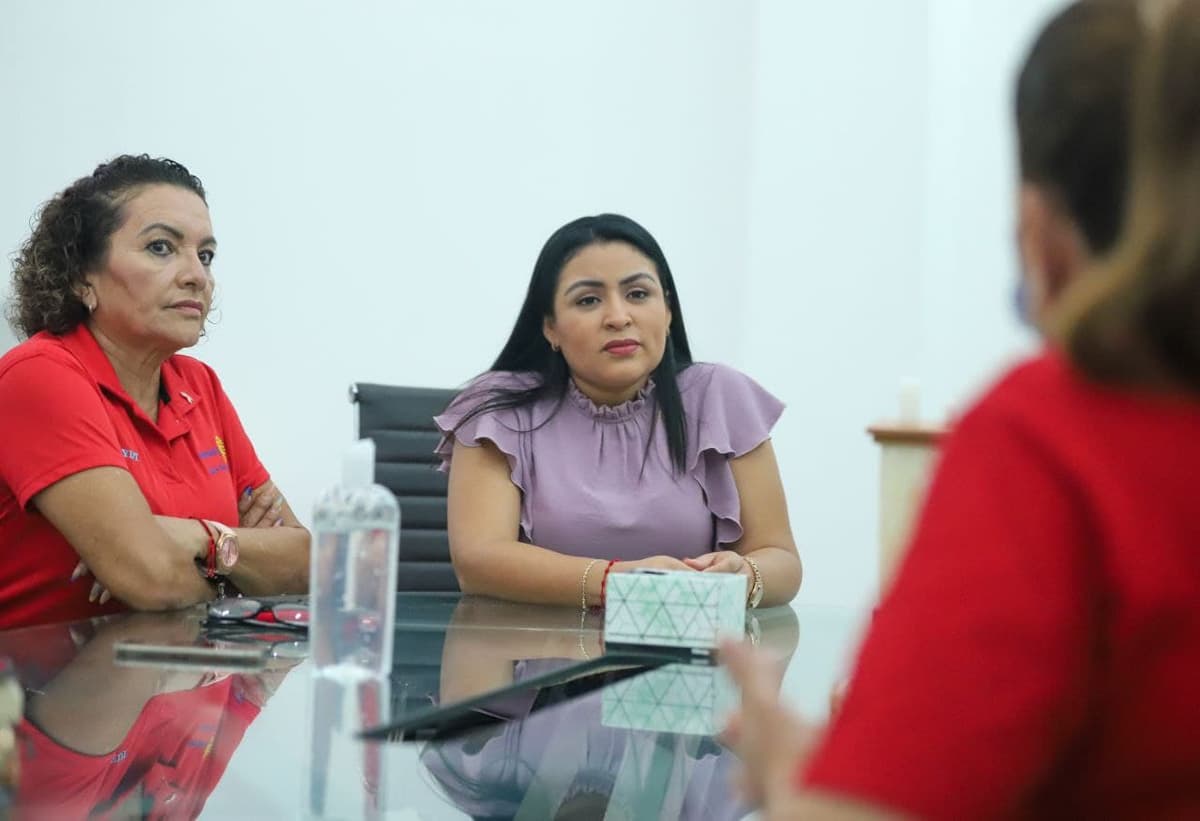 Fortalece Blanca Merari Tziu Muñoz lazos de amistad con el Club Rotario de Puerto Morelos