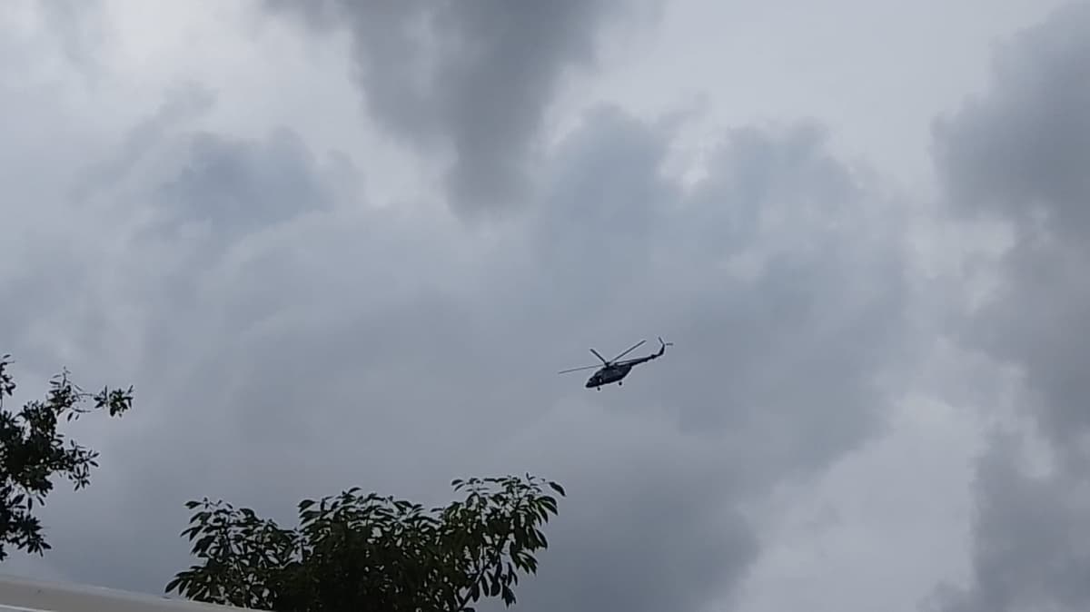 Helicóptero mantiene vigilancia aérea tras balacera en el Hyatt Ziva