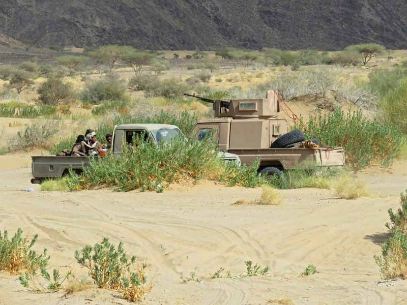 Misiles impactan escuela en Yemen y dejan al menos 10 muertos y 25 heridos