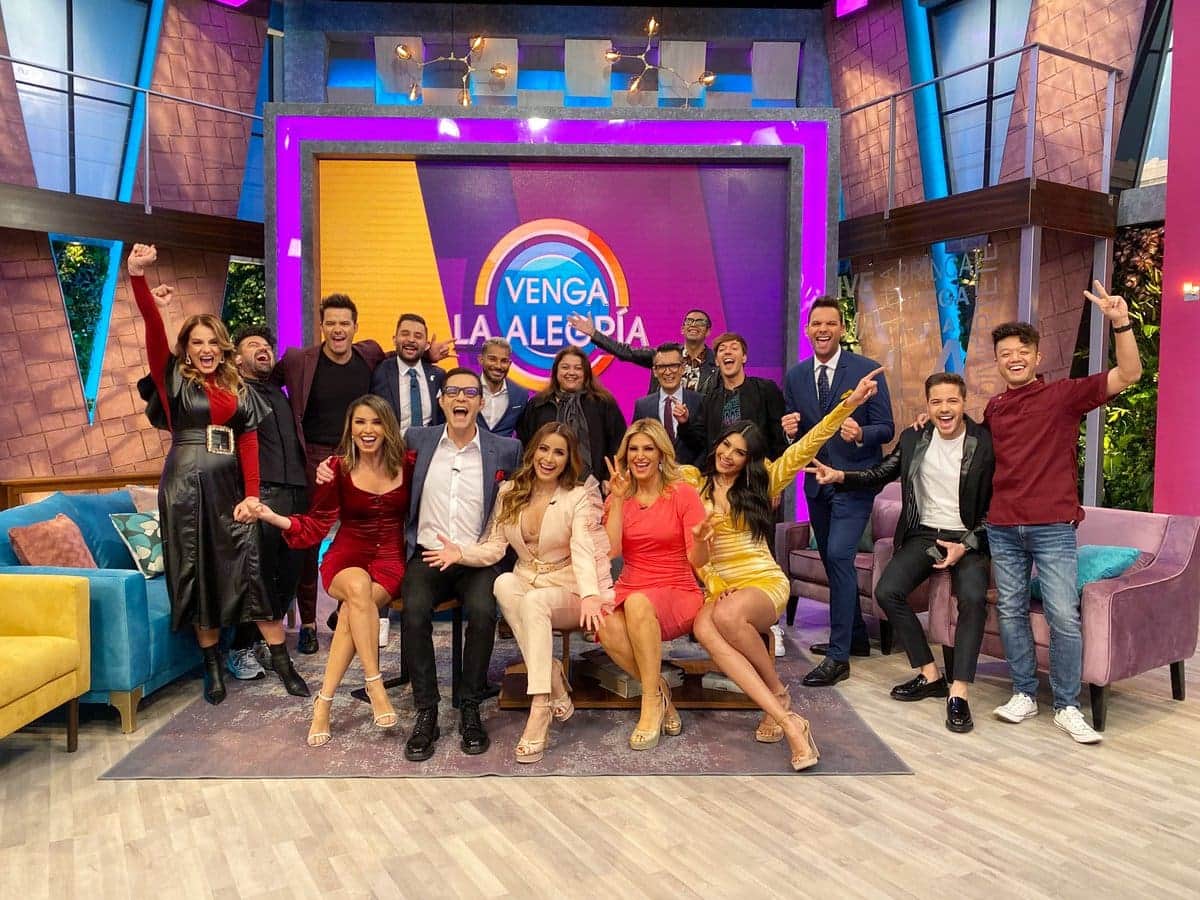 Por falta de trabajo, exconductora de 'Venga La Alegría' vende árboles navideños