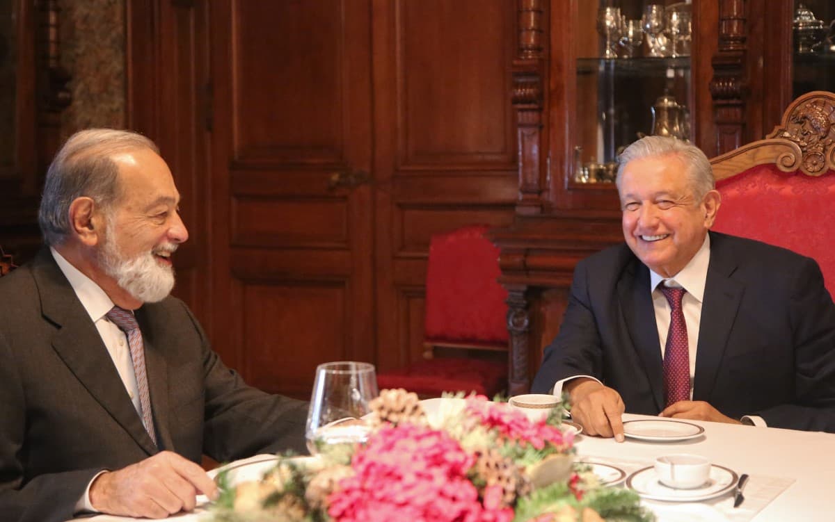 Video: Se reúnen AMLO y Carlos Slim de nueva cuenta en Palacio Nacional