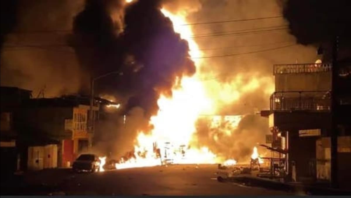 VIDEOS: Explota un camión cisterna en Haití y deja al menos 50 muertos